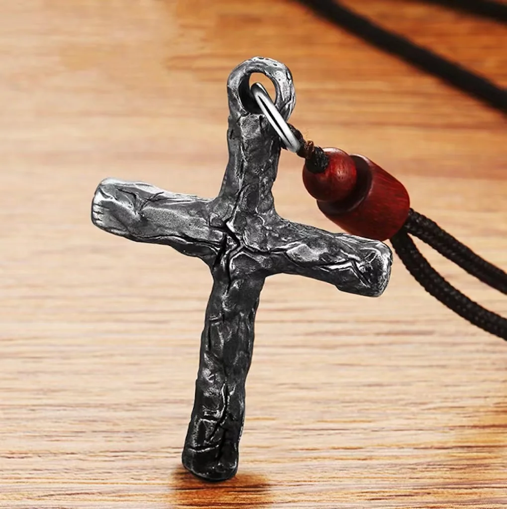 Retro accessories cross pendant necklace for men, fashion jewelry domineering silver plated trendy women's chain, couple chain
Retro accessories cross pendant necklace for men, fashion jewelry domineering silver plated trendy women's chain, couple chain