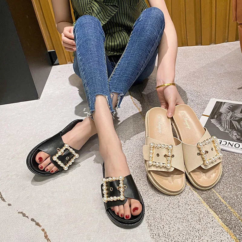 2022 Fashion Women Slippers Sexy Designer Summer Sandals Pearl Buckle Ladies Slides Flip Flops Zapatillas De Mujer Us Size 11
2022 Fashion Women Slippers Sexy Designer Summer Sandals Pearl Buckle Ladies Slides Flip Flops Zapatillas De Mujer Us Size 11