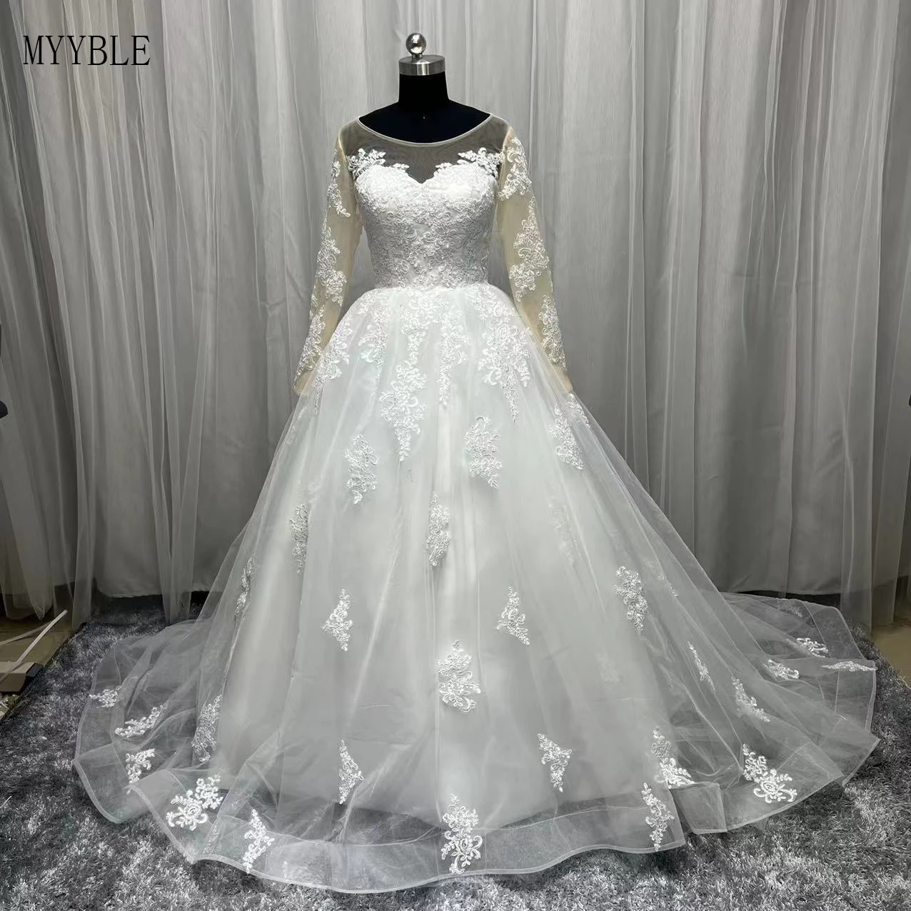 Real Photo Designer Bridal Gown 2022 Vestidos De Novias O Neck Lace Appliques Ball Gown Long Sleeve Plus Size Wedding Dresses
Real Photo Designer Bridal Gown 2022 Vestidos De Novias O Neck Lace Appliques Ball Gown Long Sleeve Plus Size Wedding Dresses
