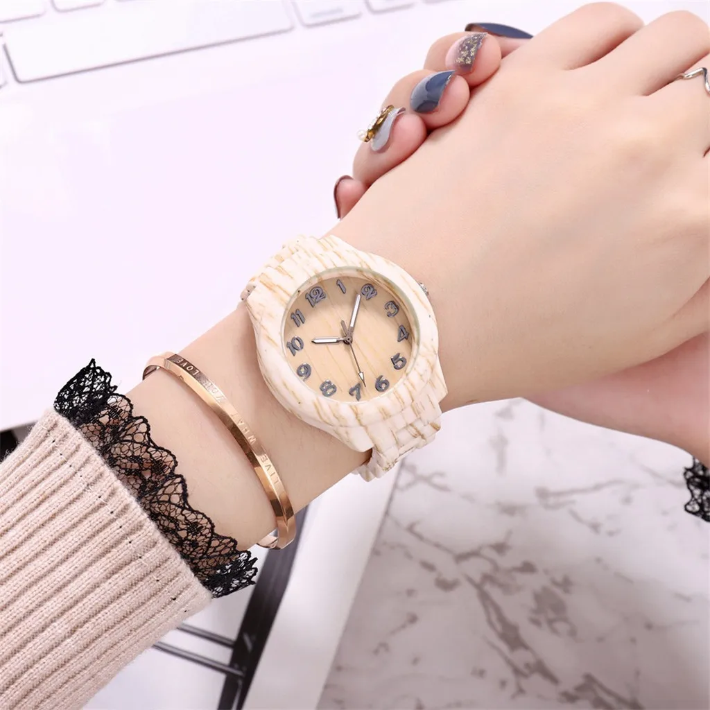 Женские кварцевые часы с зернистой поверхностью в стиле ретро - купить по