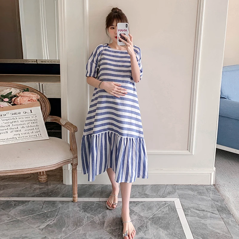 Платья для беременных летнее темно-синее Полосатое длинное платье для беременных прекрасная корейская модная свободная одежда для беремен... 
Платья для беременных летнее темно-синее Полосатое длинное платье для беременных прекрасная корейская модная свободная одежда для беремен...