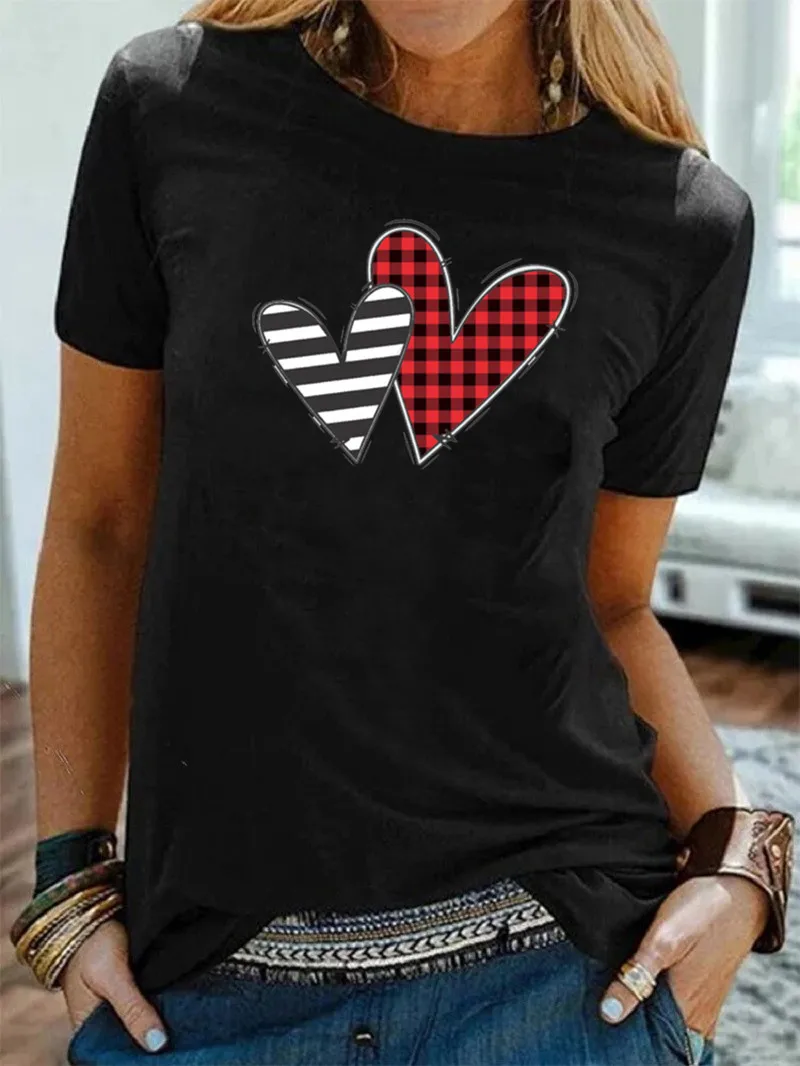 

Valentine's Day new men's short sleeve European and American black and white checked print top T-shirt Fashionable girl T-shirt