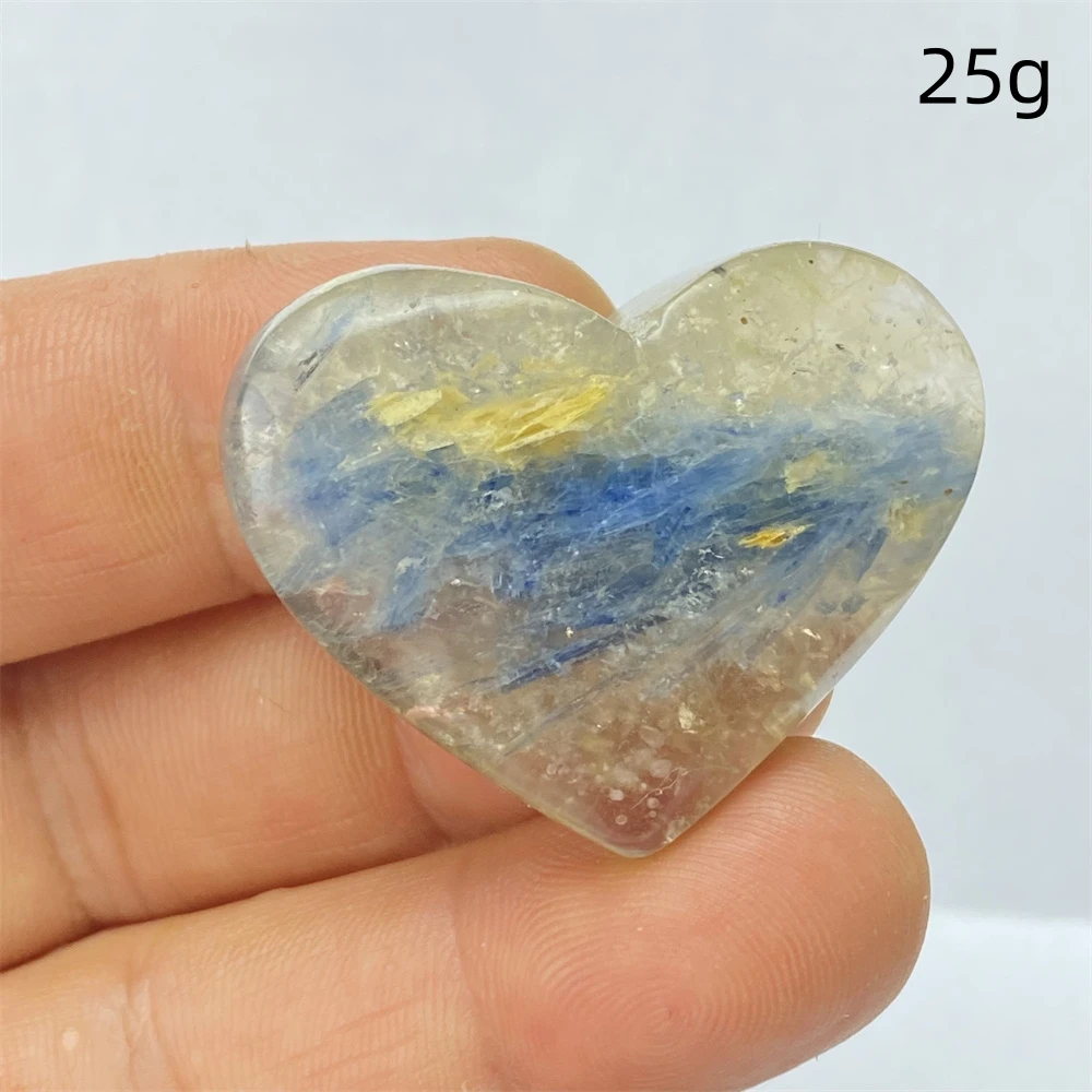 Синий кианит сердце ручной работы
Синий кианит сердце ручной работы