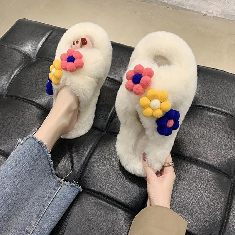 Fur Shoes Home Slippers Women's Slides Platform Flock Low String Bead Pantofle Fashion Plush Massage Flat 2022 Luxury Rubber Bas
Fur Shoes Home Slippers Women's Slides Platform Flock Low String Bead Pantofle Fashion Plush Massage Flat 2022 Luxury Rubber Bas