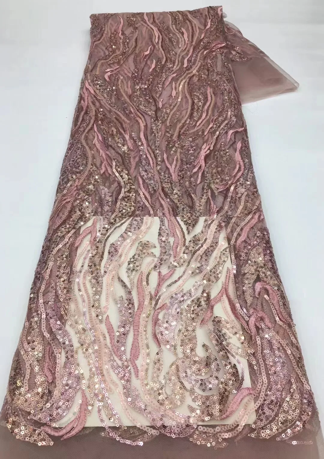 French beades Lace Fabric 2022 High Quality African Nigerian Embroidery Tulle Lace Fabric With Sequins For Wedding
French beades Lace Fabric 2022 High Quality African Nigerian Embroidery Tulle Lace Fabric With Sequins For Wedding