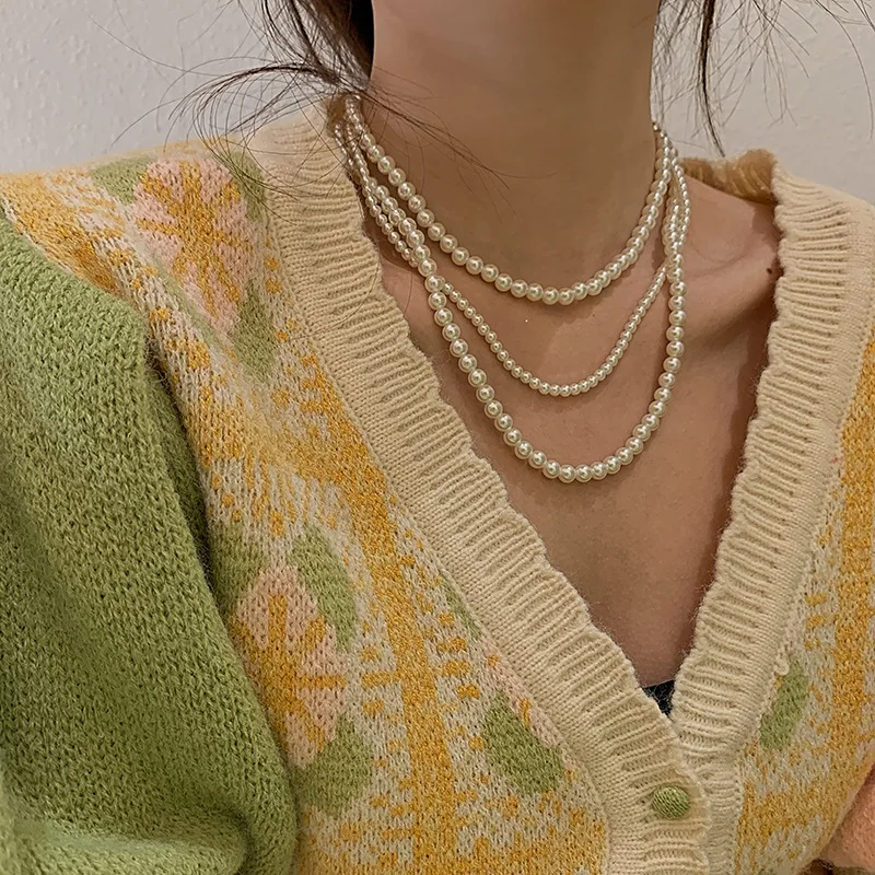 Classic Three-layer Pearl Necklace French Vintage White Clavicle Chain Party Banquet Elegant Jewelry Accessories Exquisite Gift
Classic Three-layer Pearl Necklace French Vintage White Clavicle Chain Party Banquet Elegant Jewelry Accessories Exquisite Gift