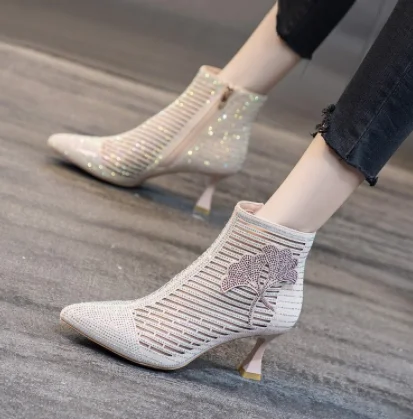 2022 New High Quality Gladiator Women Boot Sandals Peep Toe Hollow Out Lace Up Sexy Hollow Out Pumps Woman Sandals
2022 New High Quality Gladiator Women Boot Sandals Peep Toe Hollow Out Lace Up Sexy Hollow Out Pumps Woman Sandals