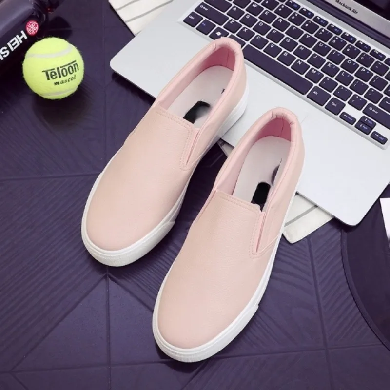 Women Sneakers Leather Shoes Spring Trend Casual Flats Sneakers Female New Fashion Comfort Slip-on Platform Vulcanized Shoes
Women Sneakers Leather Shoes Spring Trend Casual Flats Sneakers Female New Fashion Comfort Slip-on Platform Vulcanized Shoes