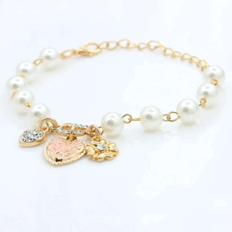 2022 Summer Fashion Heart Flower Pearl Bracelet for Women Kpop Flash Diamond D Letter Charm Chain Wholesale Jewelry Pulseras
2022 Summer Fashion Heart Flower Pearl Bracelet for Women Kpop Flash Diamond D Letter Charm Chain Wholesale Jewelry Pulseras
