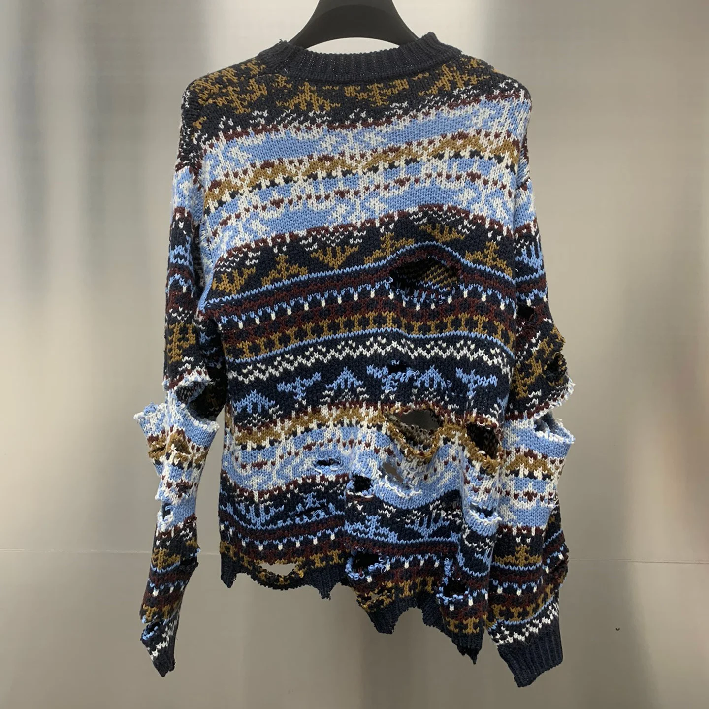 Trend Men's Brand High-end Sweater Original Hole Irregular Design Luxury Pullover Fashion Vintage Stripes Famous Jumper Unisex
Trend Men's Brand High-end Sweater Original Hole Irregular Design Luxury Pullover Fashion Vintage Stripes Famous Jumper Unisex