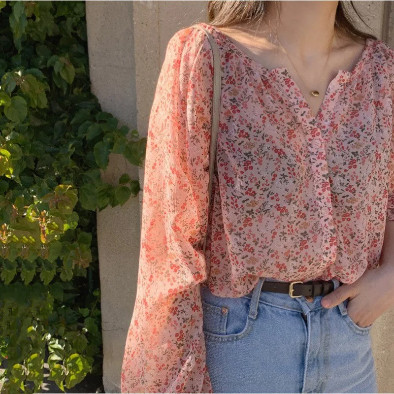 Spring/Summer Pullover Lace Pink Chiffon Shirt Women Fashion Temperament Blouse Print Long Sleeve Loose Bottom Shirts for women
Spring/Summer Pullover Lace Pink Chiffon Shirt Women Fashion Temperament Blouse Print Long Sleeve Loose Bottom Shirts for women