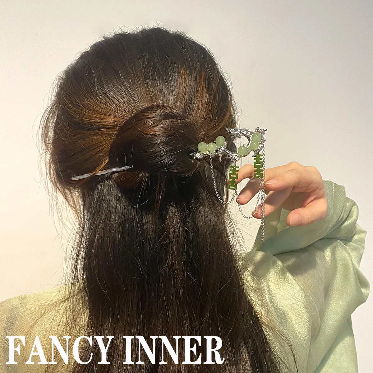 2022 New Hairpin Hair Sticks Metal Dragon Texture Vintage Green Beaded Punk Headwear Hairstyle Accessories for Women Jewelry
2022 New Hairpin Hair Sticks Metal Dragon Texture Vintage Green Beaded Punk Headwear Hairstyle Accessories for Women Jewelry
