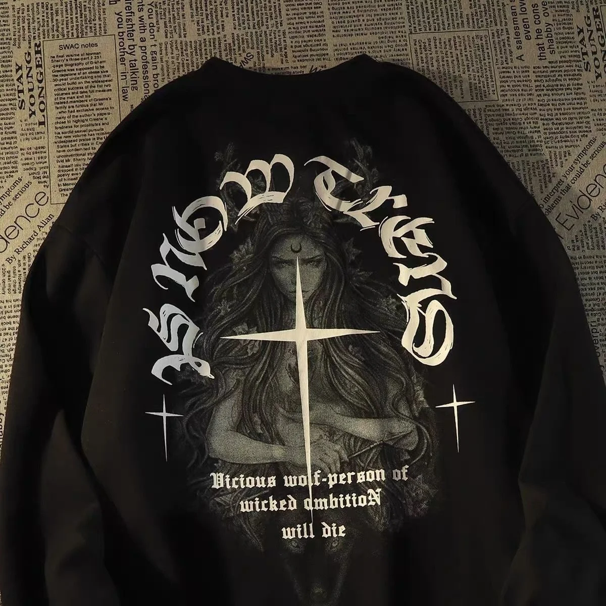Europe and America hiphop angel cross long sleeved t-shirt men and women early autumn loose ins street American thin coat top
Europe and America hiphop angel cross long sleeved t-shirt men and women early autumn loose ins street American thin coat top