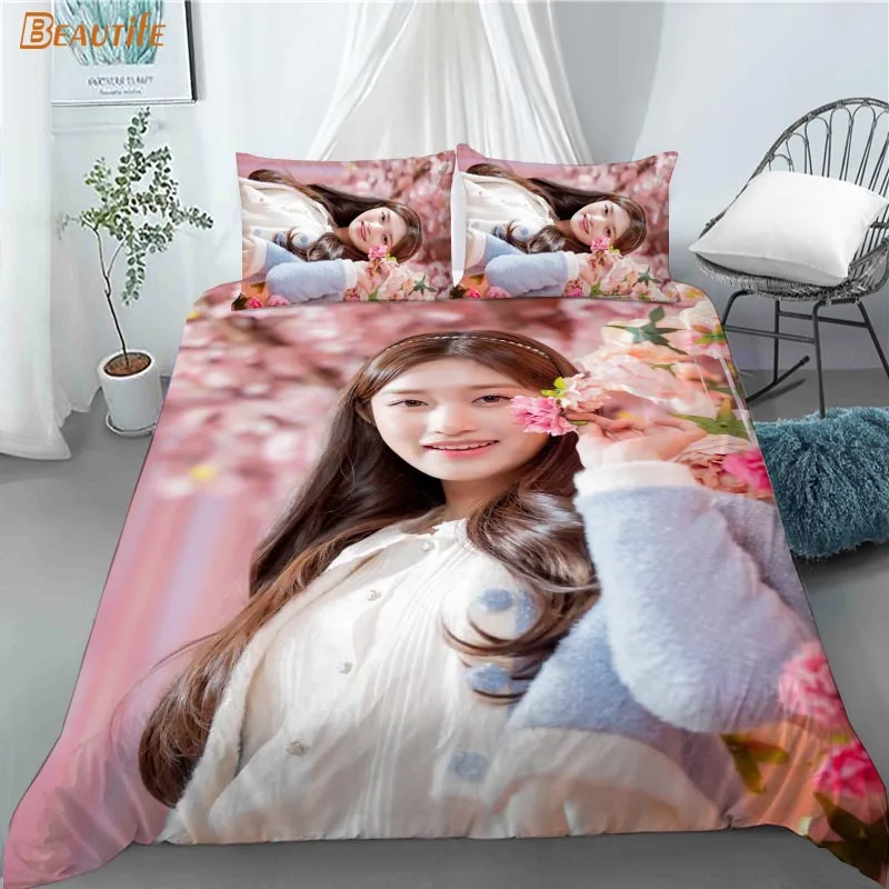 Hot KPOP IVE Leeseo 1 Duvet Cover 2 Pillowcases Polyester Fabric Bedding Set Family Boy Kid Set Duvet Cover Set 0505
Hot KPOP IVE Leeseo 1 Duvet Cover 2 Pillowcases Polyester Fabric Bedding Set Family Boy Kid Set Duvet Cover Set 0505