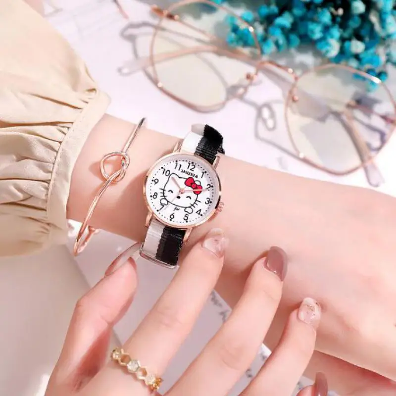 Simple Round Quartz Cartoon Dial Casual Sport Wrist Watches Fabric Strap Fashionable Clock for Waterproof Wristwatch for Women
Simple Round Quartz Cartoon Dial Casual Sport Wrist Watches Fabric Strap Fashionable Clock for Waterproof Wristwatch for Women