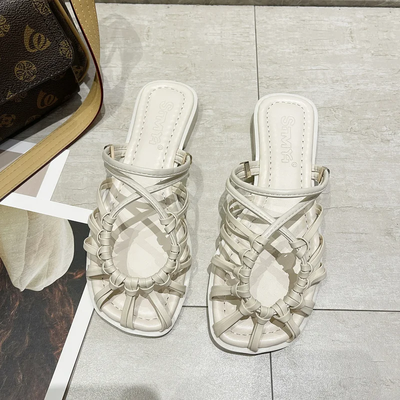 Fashion Casual PU Women Slippers Fashion Straps Woven Decoration Ladies Slippers Summer Party Slippers Women's Shoes
Fashion Casual PU Women Slippers Fashion Straps Woven Decoration Ladies Slippers Summer Party Slippers Women's Shoes