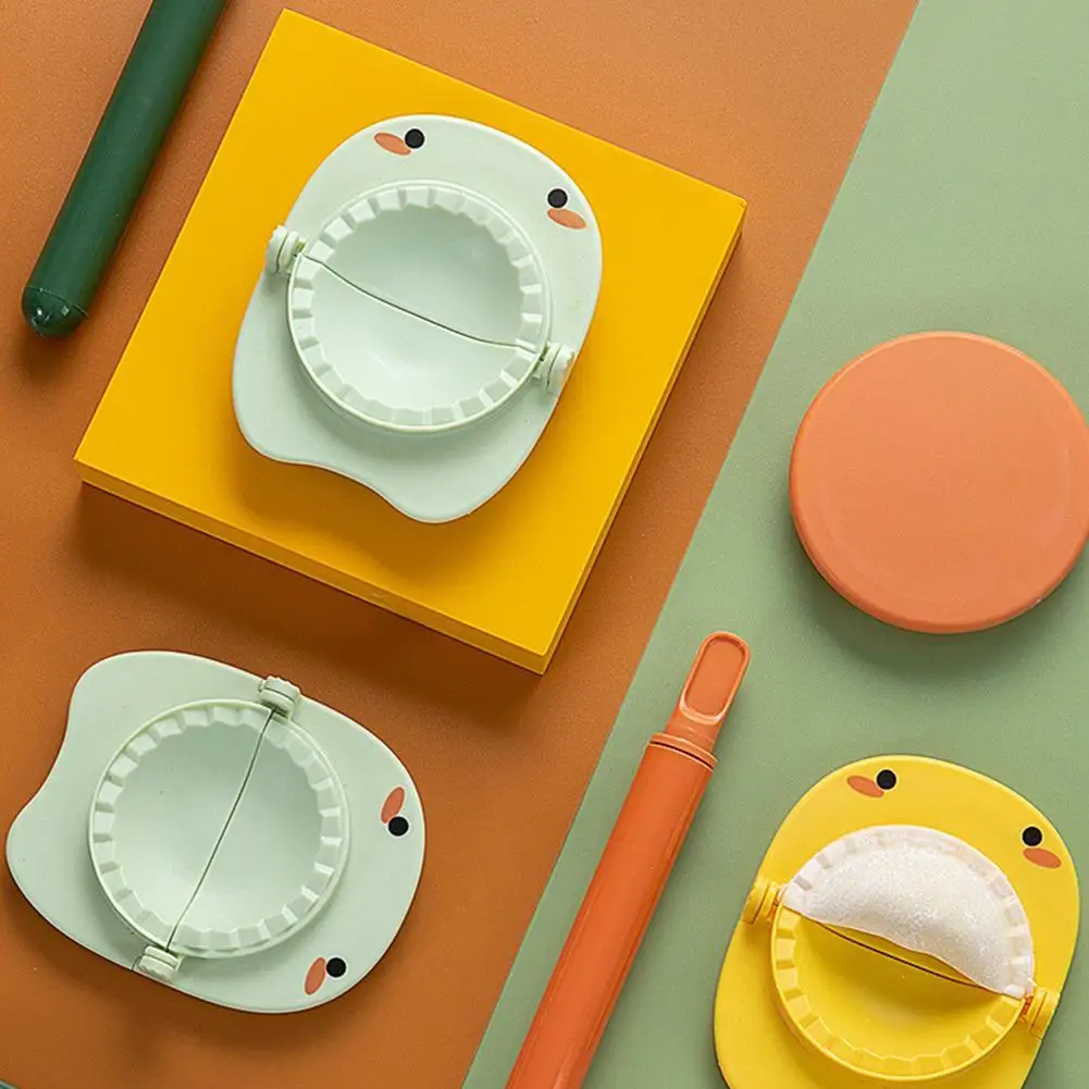 2pcs/3pcs Cartoon Dumpling Tool Little Monster Pattern Lazy Dumpling Maker Device Kitchen Accessories
2pcs/3pcs Cartoon Dumpling Tool Little Monster Pattern Lazy Dumpling Maker Device Kitchen Accessories