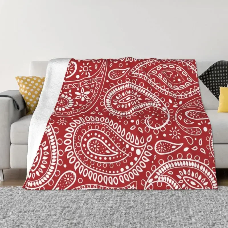 

Ультрамягкое флисовое красно-белое Красивое Одеяло с пейсли-рисунком, теплые фланелевые богемные одеяла в стиле бохо с цветочным рисунком для автомобиля, дивана, покрывала