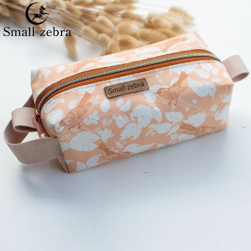 Cosmetic Bag Pencil Case Canvas Pen Storage Bag Zippered Pouch Middle High School Office Organizer for Boys Girls Adults
Cosmetic Bag Pencil Case Canvas Pen Storage Bag Zippered Pouch Middle High School Office Organizer for Boys Girls Adults