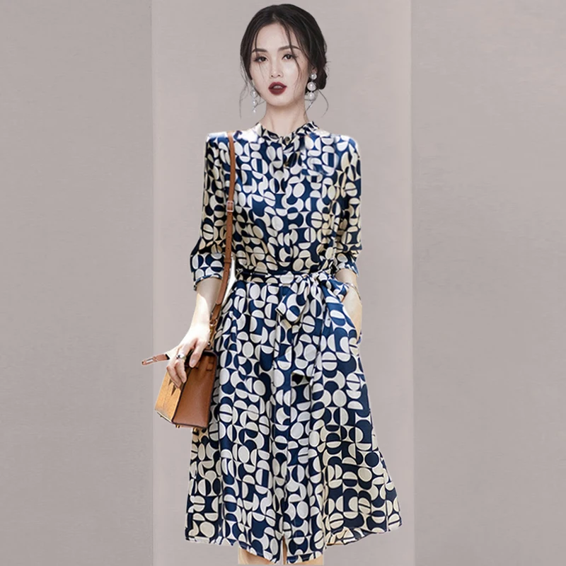 Women's Summer New High-end Temperament Korean Version Round Neck Long Sleeve Lace Up Waist Light Luxury Printing Fashion Dress
Women's Summer New High-end Temperament Korean Version Round Neck Long Sleeve Lace Up Waist Light Luxury Printing Fashion Dress