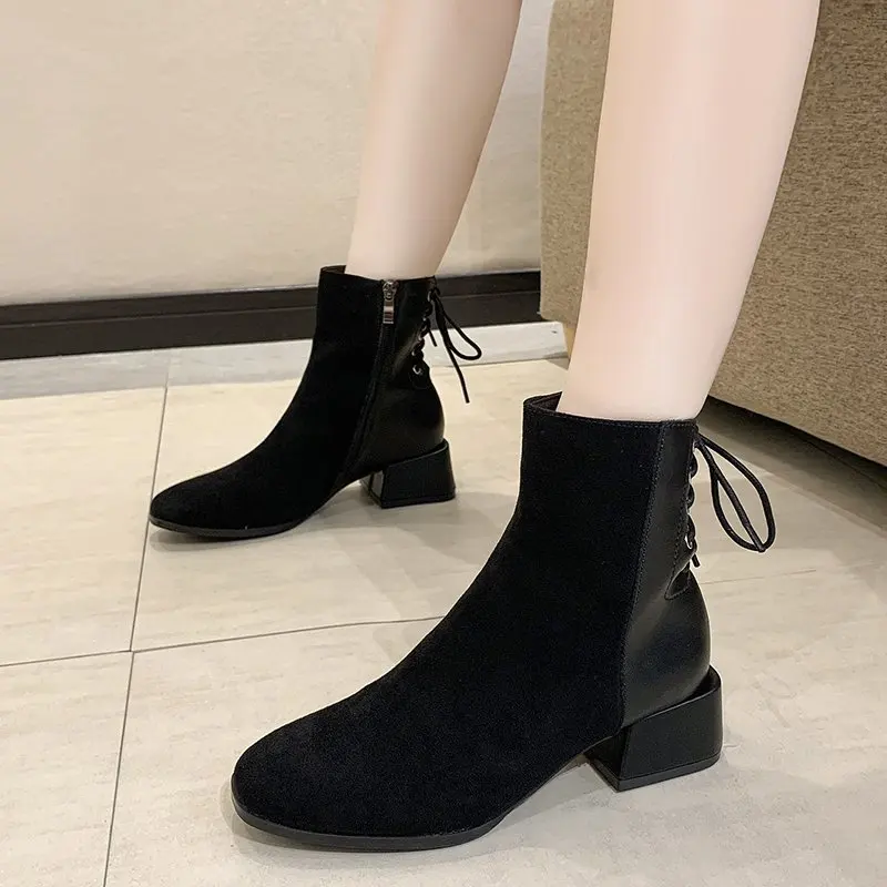 Patchwork Lace Up Ankle Boots for Women Autumn Pu Leather Square Heel Boots Woman Winter Warm Short Push Shoes Lady
Patchwork Lace Up Ankle Boots for Women Autumn Pu Leather Square Heel Boots Woman Winter Warm Short Push Shoes Lady