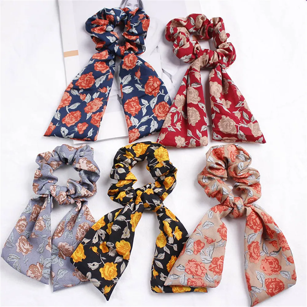 Retro Hair Scrunchies Silk Scarf Headband Floral Large Size Printed Girl Tied Bow Head Rope Streamer Elastic Hair Accessories
Retro Hair Scrunchies Silk Scarf Headband Floral Large Size Printed Girl Tied Bow Head Rope Streamer Elastic Hair Accessories