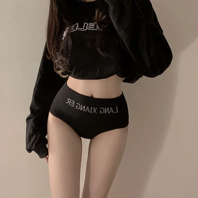 Summer Ladies Ice Silk Ultra-Thin Non-Marking Panties Ladies Low Waist Breathable Triangle English Letters Female Underwear
Summer Ladies Ice Silk Ultra-Thin Non-Marking Panties Ladies Low Waist Breathable Triangle English Letters Female Underwear