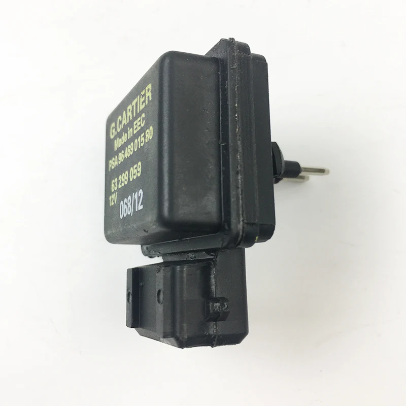 9646901580 63299059 9609955680 63299033A датчик уровня охлаждающей жидкости для Peugeot 1306F0 1306C3 1306J0 1306CE 
9646901580 63299059 9609955680 63299033A датчик уровня охлаждающей жидкости для Peugeot 1306F0 1306C3 1306J0 1306CE