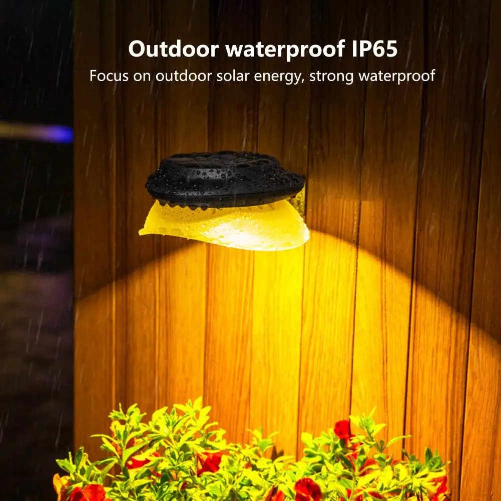 

Solar-powered LED Fence Lamp Auto On/Off No Wiring Required Waterproof Wall Lamp with Light Sensor Garden Supplies