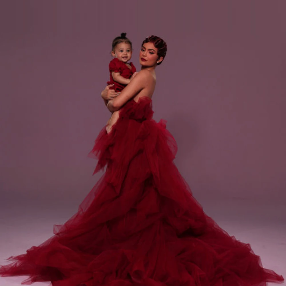 

Kylie Jenner Same Style Mother Daughter Matching Tutu Dress Mommy and Me Girls Outfits Dresses for First Birthday Family Look