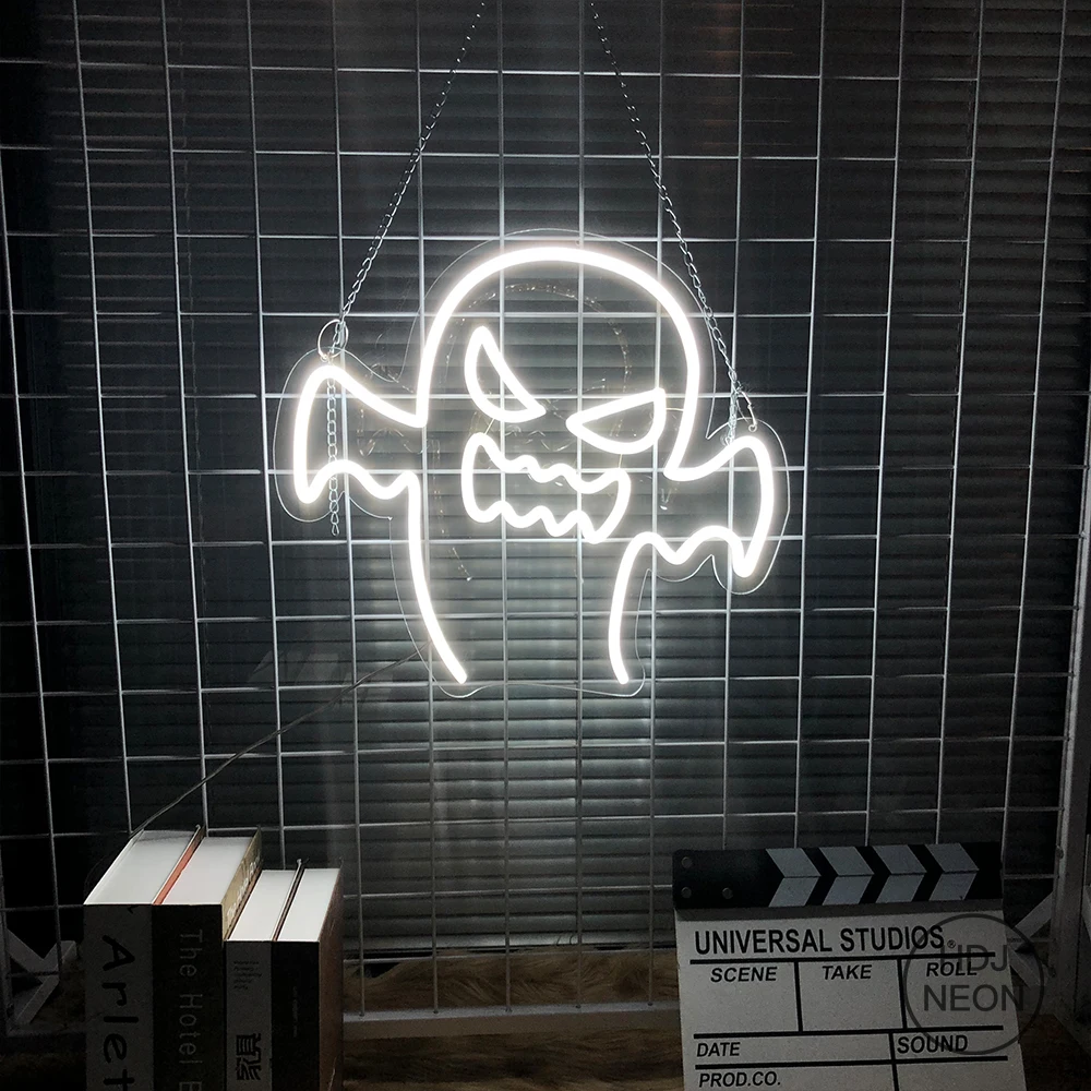 Halloween Decoration Lights LED Neon Sign Ghost Neon Light Specter Neons Lamp Party Light For House Home Room Bar White Purple
Halloween Decoration Lights LED Neon Sign Ghost Neon Light Specter Neons Lamp Party Light For House Home Room Bar White Purple