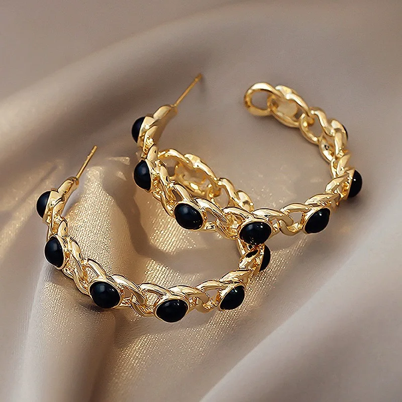 Round Shape Stud Earrings 925 Sliver Needle Trendy Ear Studs Fashion Metal Hoop Jewelry for Women Korean Ins Style New Year Gift
Round Shape Stud Earrings 925 Sliver Needle Trendy Ear Studs Fashion Metal Hoop Jewelry for Women Korean Ins Style New Year Gift