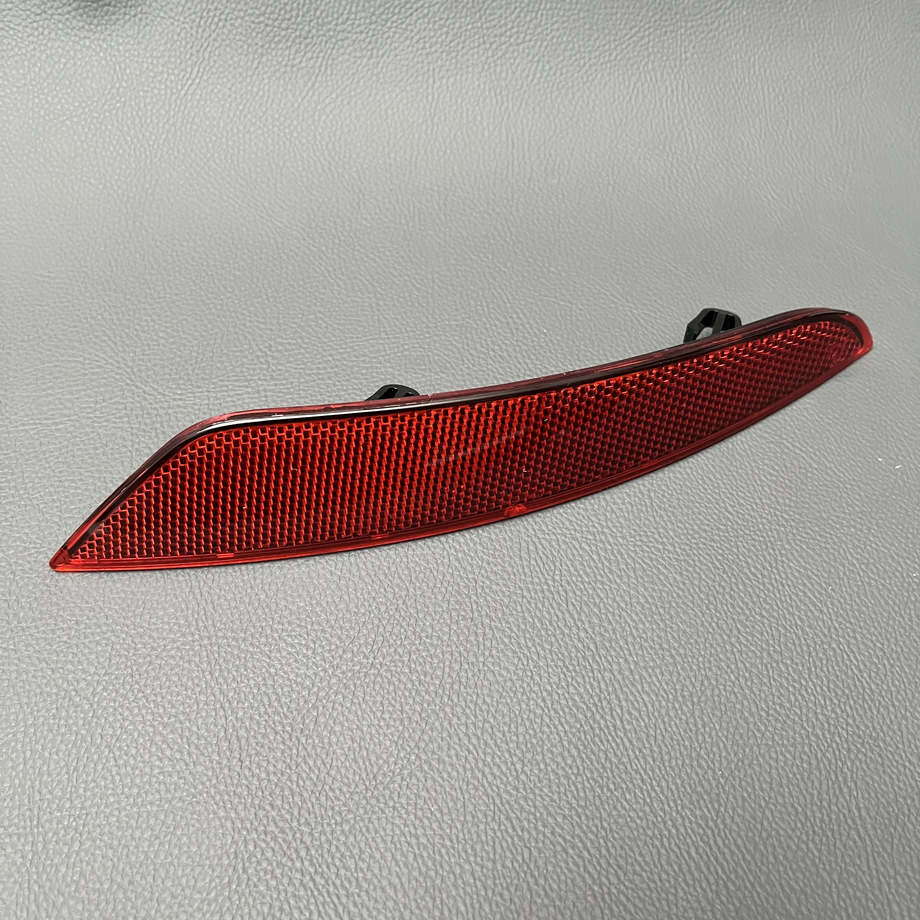 OEM 1 шт. отражатель заднего бампера левый и правый для VW Golf 6 MK6 2009 2010 2011 2012 2013 5KD 945105 A 5KD 945106 A
OEM 1 шт. отражатель заднего бампера левый и правый для VW Golf 6 MK6 2009 2010 2011 2012 2013 5KD 945105 A 5KD 945106 A