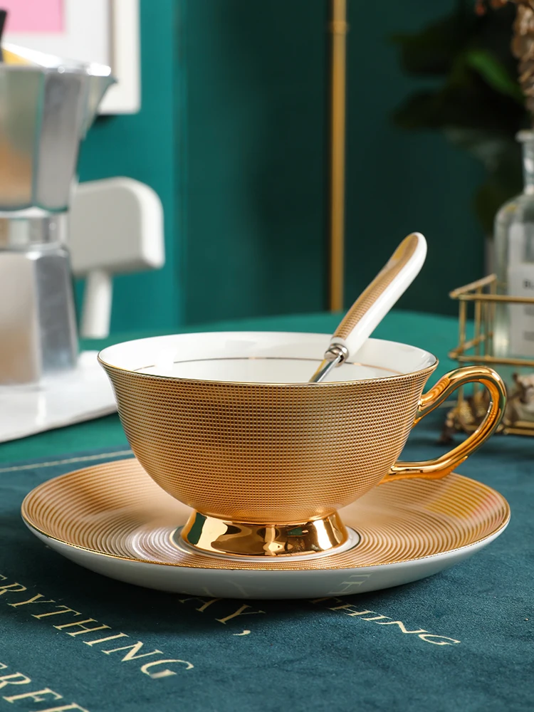 European hot coffee cup Phnom Penh high-end elegant small luxury black cup British afternoon tea set
European hot coffee cup Phnom Penh high-end elegant small luxury black cup British afternoon tea set
