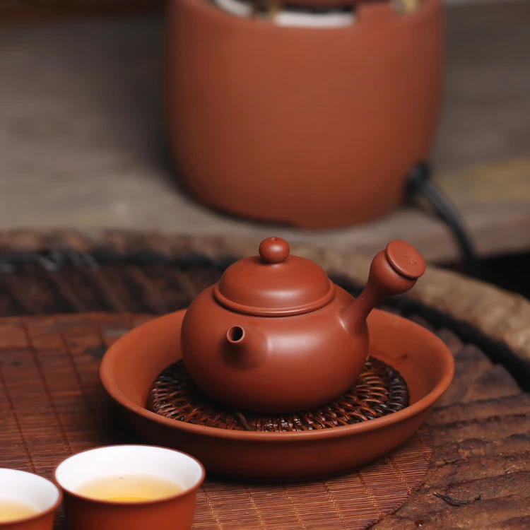 |hand-held pot Zhang Lin Hao pure hand-made Furong side sealed the raw ore Zhu Ni easy to raise small Kung Fu teapot
|hand-held pot Zhang Lin Hao pure hand-made Furong side sealed the raw ore Zhu Ni easy to raise small Kung Fu teapot