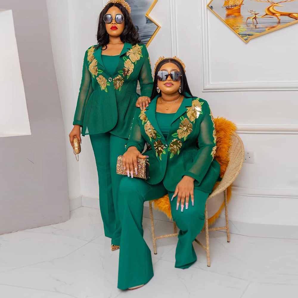 Plus Size 3 Piece Set African Clothes for Women Ankara Dashiki Outfits 2022 Summer Fashion Sequin Tops Pants Trousers Suits
Plus Size 3 Piece Set African Clothes for Women Ankara Dashiki Outfits 2022 Summer Fashion Sequin Tops Pants Trousers Suits
