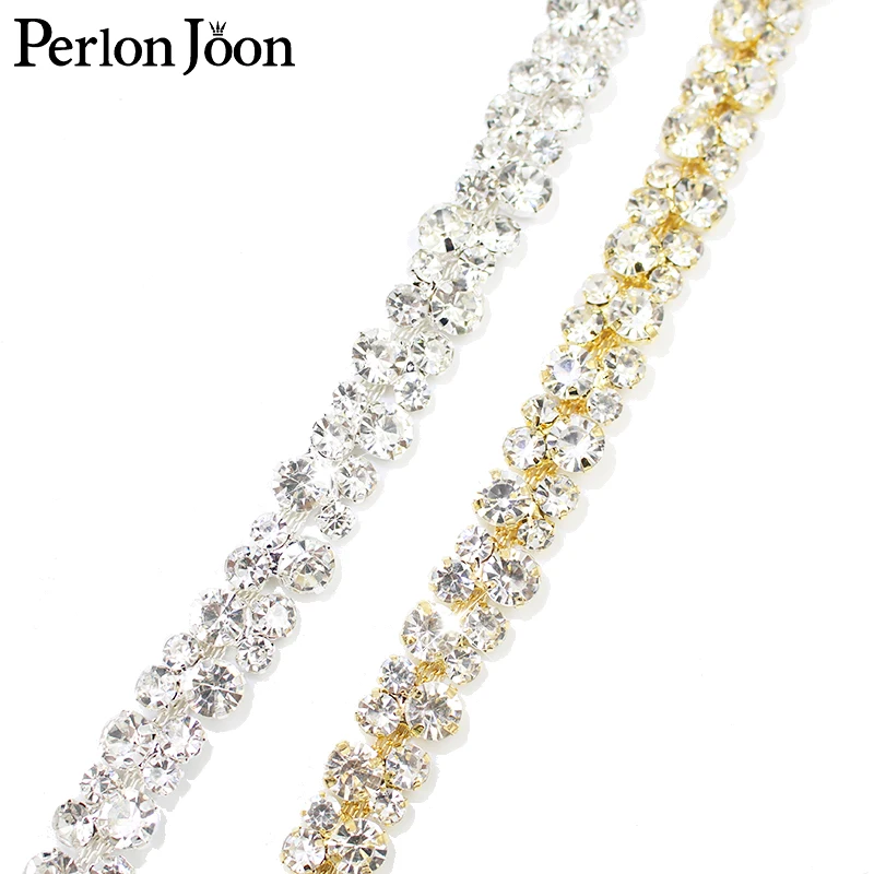 1 Yard Sparkling Full Diamond Crystal Chain Rhinestone Trim Strap DIY Bridal Wedding Belt Shoe Decorative Accessories ML151
1 Yard Sparkling Full Diamond Crystal Chain Rhinestone Trim Strap DIY Bridal Wedding Belt Shoe Decorative Accessories ML151
