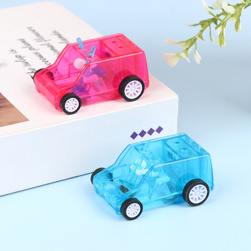1Pc Cute Mini Cartoon Car Table Dust Cleaning Trolley Desktop Eraser Dust Ceaner Pencil Eraser Shavings Sweeper For Home Office
1Pc Cute Mini Cartoon Car Table Dust Cleaning Trolley Desktop Eraser Dust Ceaner Pencil Eraser Shavings Sweeper For Home Office