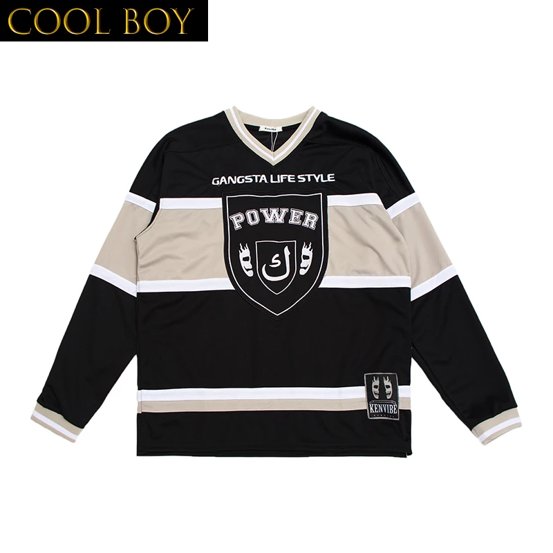 Свитшот мужской оверсайз в стиле «хип-хоп», с вышивкой и V-образным вырезом 
Свитшот мужской оверсайз в стиле «хип-хоп», с вышивкой и V-образным вырезом