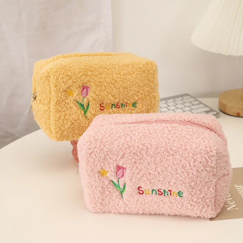 Large Capacity Plush Cosmetic Storage Bag Women Sweet Flower Makeup Organizer Handbag Pencil Case Pen Box Stationery Supplies
Large Capacity Plush Cosmetic Storage Bag Women Sweet Flower Makeup Organizer Handbag Pencil Case Pen Box Stationery Supplies