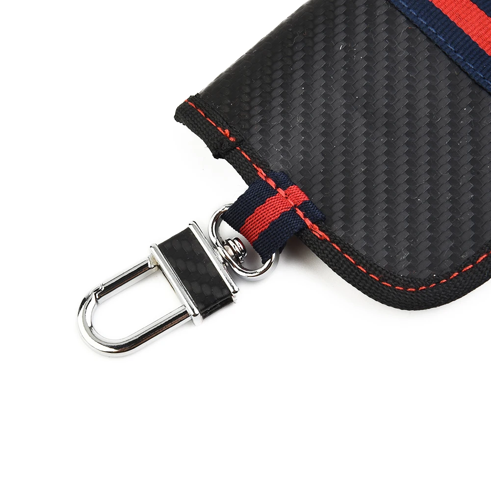 Faraday Car Keys 2022 Interior Accessories 1pc Accessories High Quality Hot Sale New Car Key Signal Blocker Case
Faraday Car Keys 2022 Interior Accessories 1pc Accessories High Quality Hot Sale New Car Key Signal Blocker Case