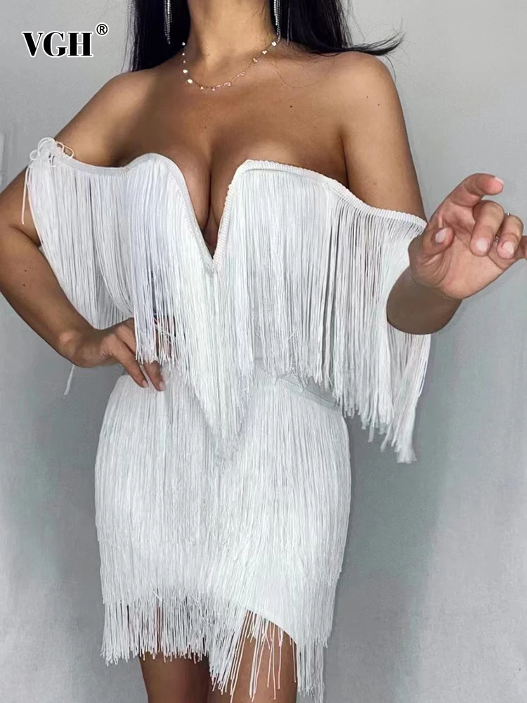 VGH Patchwork Tassel Sexy Fashion Dress For Women Strapless Sleeveless Gathered Waist Mini Bodycon Dresses Female 2022 Clothing
VGH Patchwork Tassel Sexy Fashion Dress For Women Strapless Sleeveless Gathered Waist Mini Bodycon Dresses Female 2022 Clothing