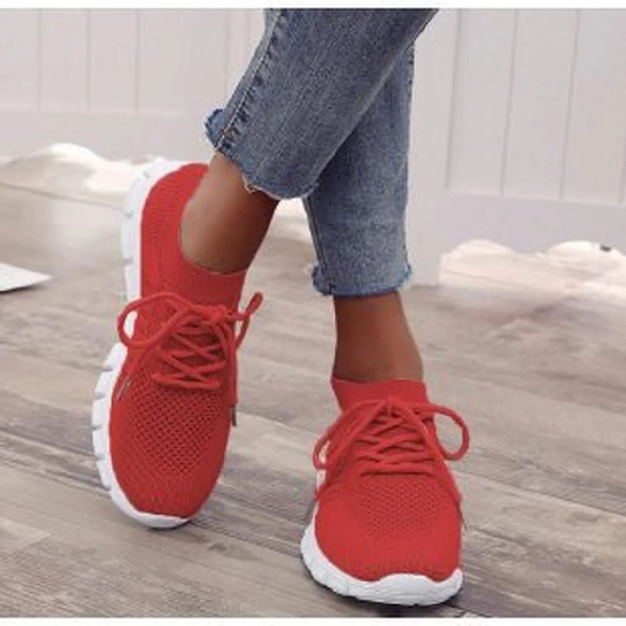 Women Sneakers Slip On Mesh Light Breathable Shoes Woman Walking Platform Comfortable Casual Fashion Female Lace Up Non Slip New
Women Sneakers Slip On Mesh Light Breathable Shoes Woman Walking Platform Comfortable Casual Fashion Female Lace Up Non Slip New