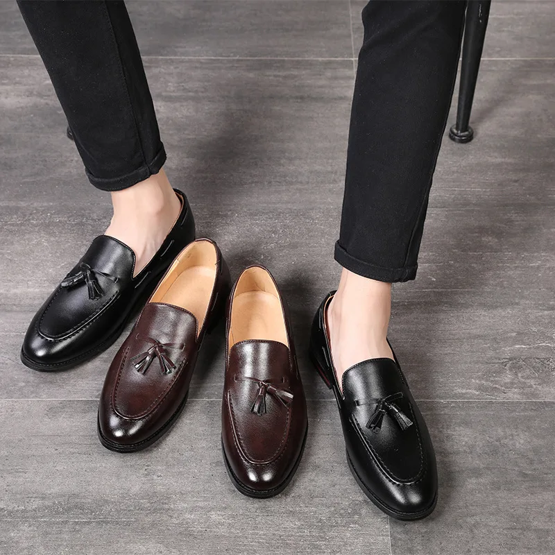 Men Dress Shoes Fashion Loafers Leather Shoes Bow Formal Occupation Wedding Loafers Shoes Zapatos De Vestir Para Hombre Elegante 
Men Dress Shoes Fashion Loafers Leather Shoes Bow Formal Occupation Wedding Loafers Shoes Zapatos De Vestir Para Hombre Elegante