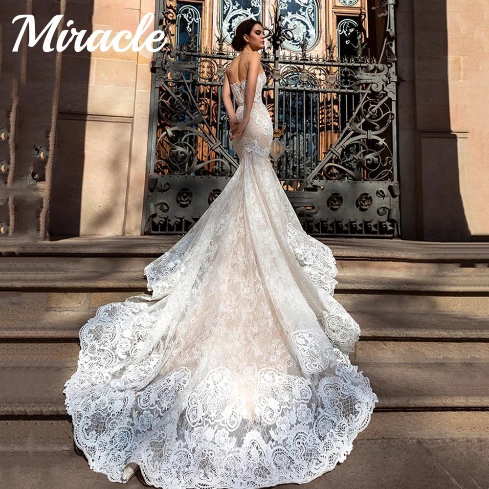 Luxury Appliques Mermaid Wedding Dress Sleeveless Sweetheart Neck Bride Dresses Lace Long Train Bridal Gown Women robe de mariée
Luxury Appliques Mermaid Wedding Dress Sleeveless Sweetheart Neck Bride Dresses Lace Long Train Bridal Gown Women robe de mariée