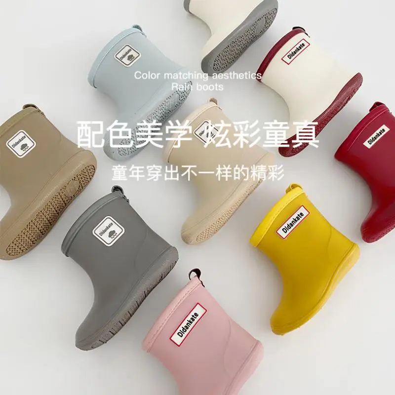 New Solid PVC Children Rain Boots Waterproof Anti Slip Toddler Boys Girls Rainboots Soft Bottom Slip on Kids Water Shoes
New Solid PVC Children Rain Boots Waterproof Anti Slip Toddler Boys Girls Rainboots Soft Bottom Slip on Kids Water Shoes