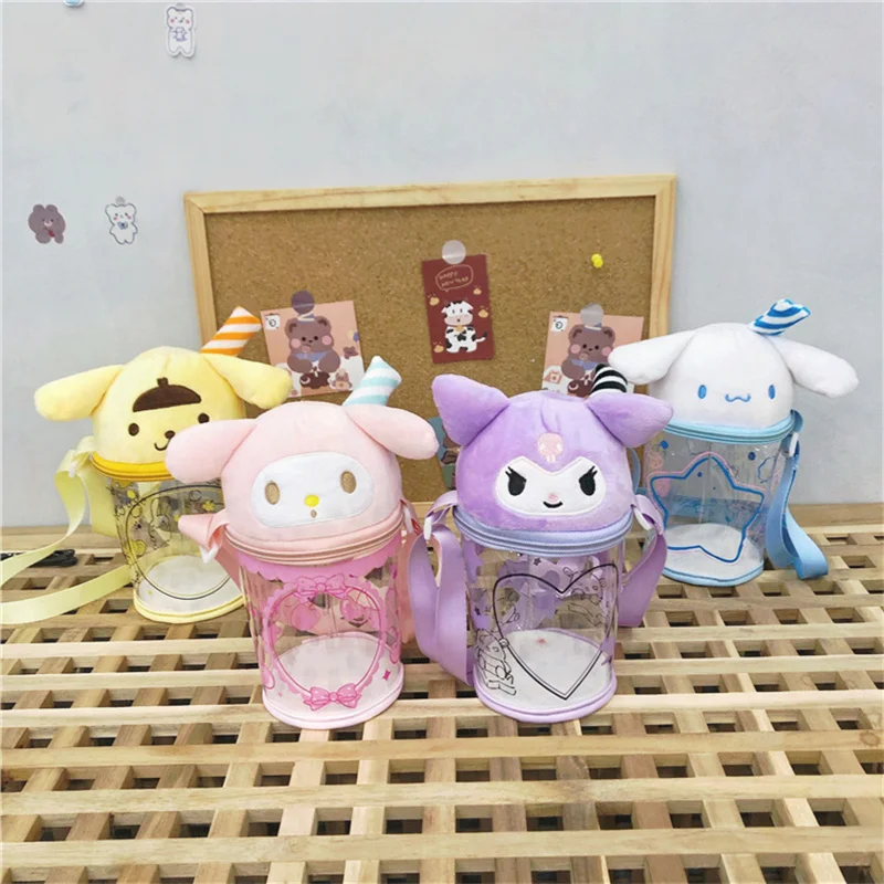 Cartoon Childrens Jelly Bag Kuromi Yugui Dog Melody Cute Cup-shaped Transparent Messenger Bag Storage Bag Creative Plush Doll
Cartoon Childrens Jelly Bag Kuromi Yugui Dog Melody Cute Cup-shaped Transparent Messenger Bag Storage Bag Creative Plush Doll