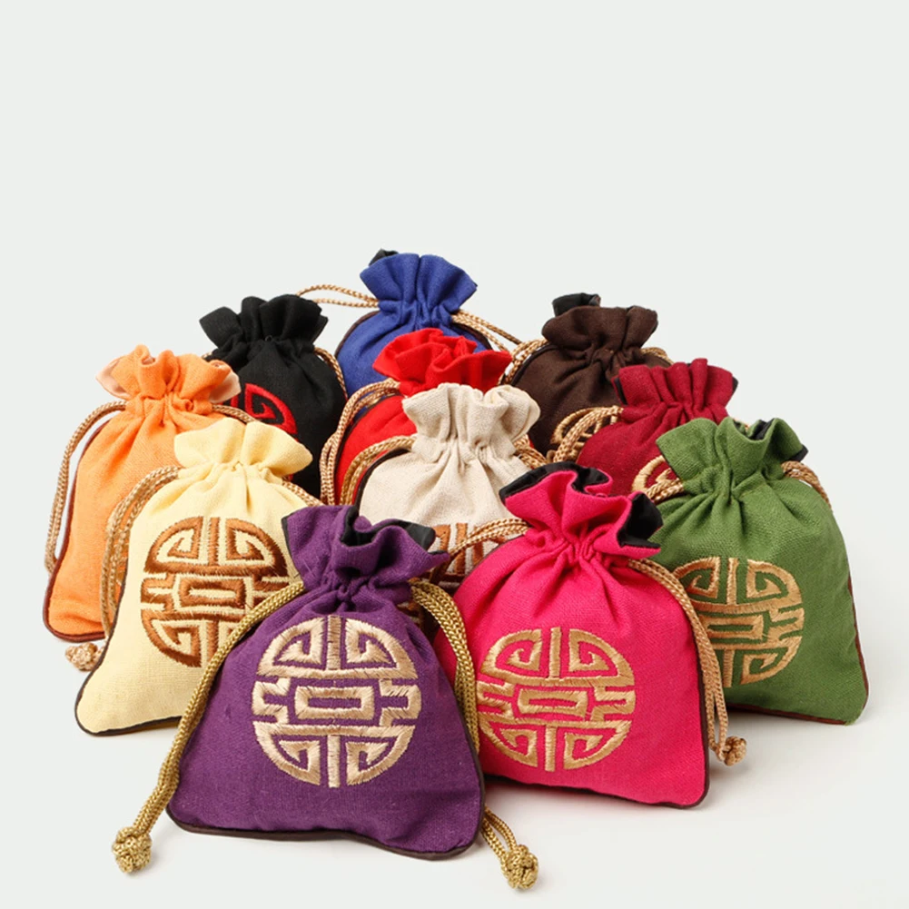 Конфеты и печенья в стиле ретро 
Конфеты и печенья в стиле ретро