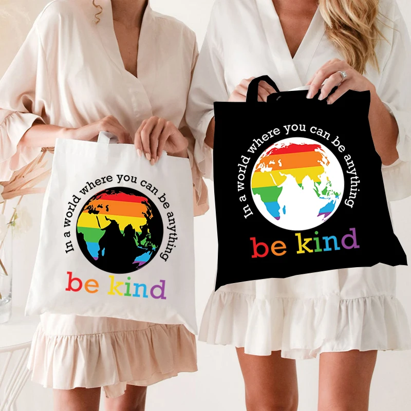 Радужные сумочки The Earth, Женская Холщовая Сумка-тоут ЛГБТ Pride в стиле Харадзюку, многоразовая сумка для покупок, модная сумка через плечо, бок...
Радужные сумочки The Earth, Женская Холщовая Сумка-тоут ЛГБТ Pride в стиле Харадзюку, многоразовая сумка для покупок, модная сумка через плечо, бок...