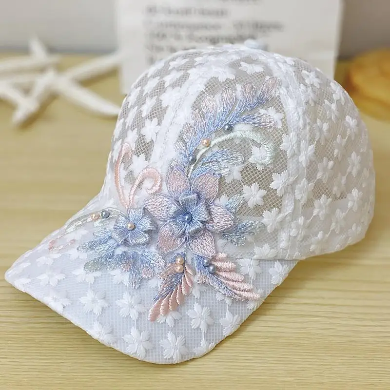 

Summer Ladies Lace Baseball Cap Embroidered Flowers Mesh Breathable Duck Tongue Hat Sunscreen Sunshade Hat Rebound Cap